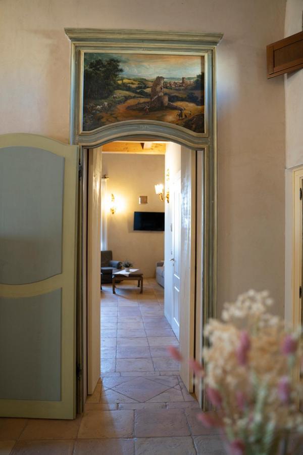 ホテル Palazzo Laureano - Dimora Storica Tricarico エクステリア 写真
