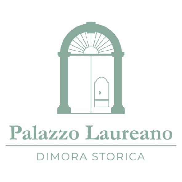 ホテル Palazzo Laureano - Dimora Storica Tricarico エクステリア 写真